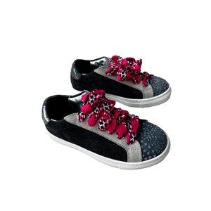 P448 Kids Girls Lace Sneakers Grey / Pink ( 13.5 US / 31 EU )